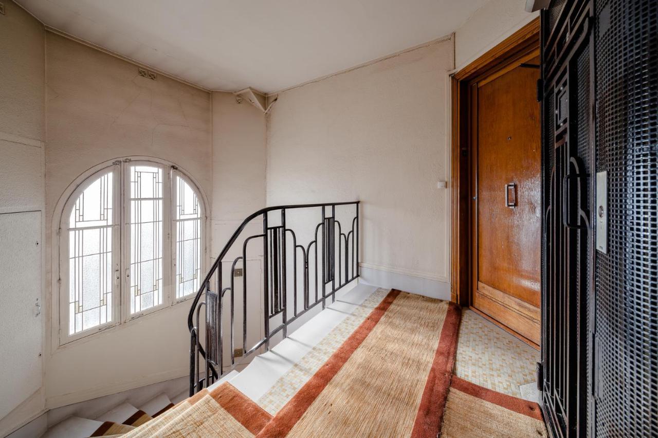 Emmanuel & Beatrice Bed & Breakfast Paris Exterior photo